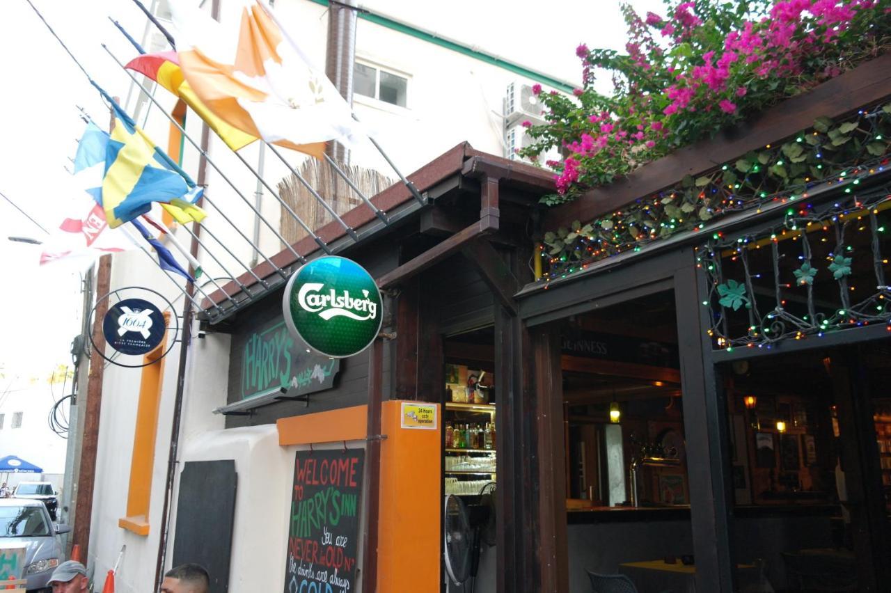 Harrys Inn Guesthouse Lárnaka Kültér fotó