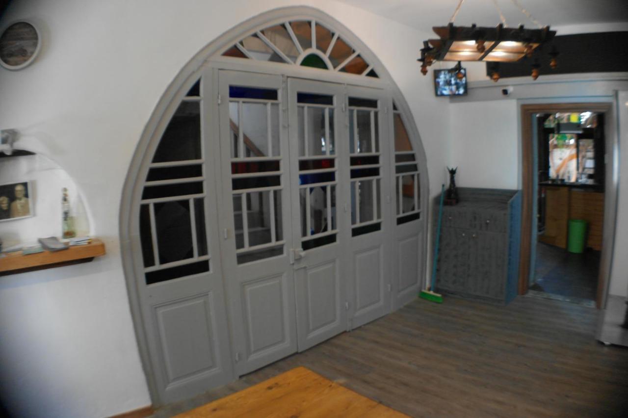 Harrys Inn Guesthouse Lárnaka Kültér fotó
