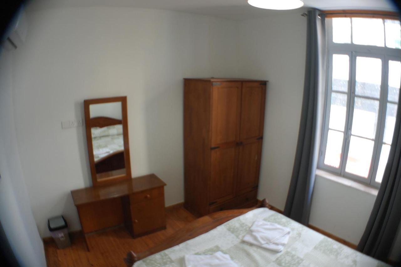 Harrys Inn Guesthouse Lárnaka Kültér fotó